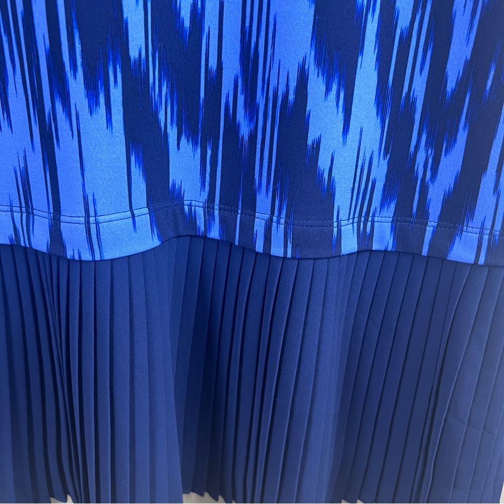 Michael Kors NWT Blue Black Patterned pleated Dress women’s small - Picture 3 of 8